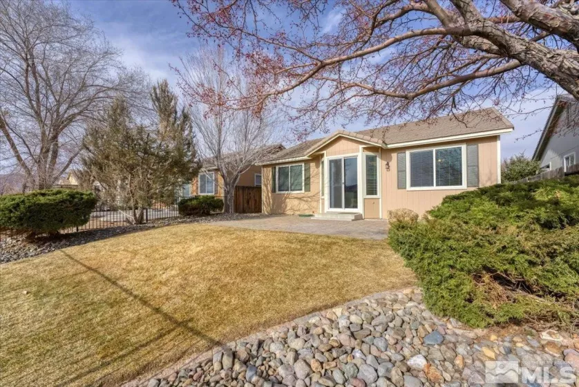 401 Royal Troon Dr, Dayton, Nevada 89403, 3 Bedrooms Bedrooms, ,2 BathroomsBathrooms,Residential,For Sale,Royal Troon Dr,250000925