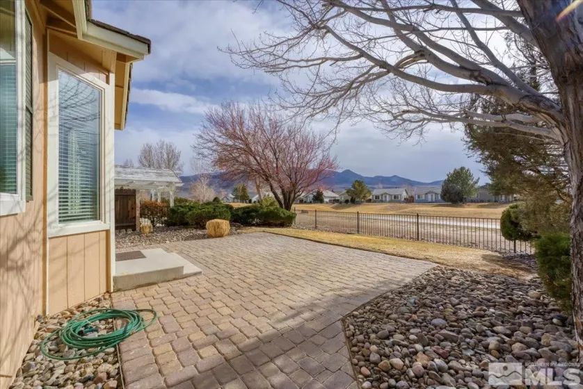 401 Royal Troon Dr, Dayton, Nevada 89403, 3 Bedrooms Bedrooms, ,2 BathroomsBathrooms,Residential,For Sale,Royal Troon Dr,250000925