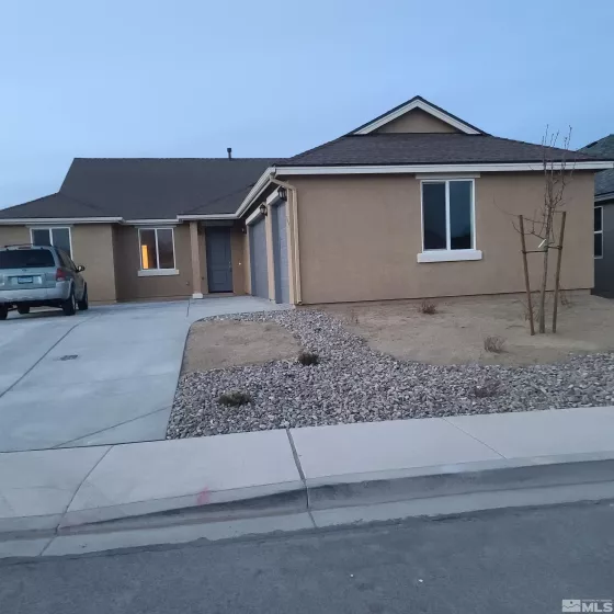 540 Country Hollow, Fernley, Nevada 89408, 3 Bedrooms Bedrooms, ,2 BathroomsBathrooms,Residential Lease,For Lease,Country Hollow,250001202