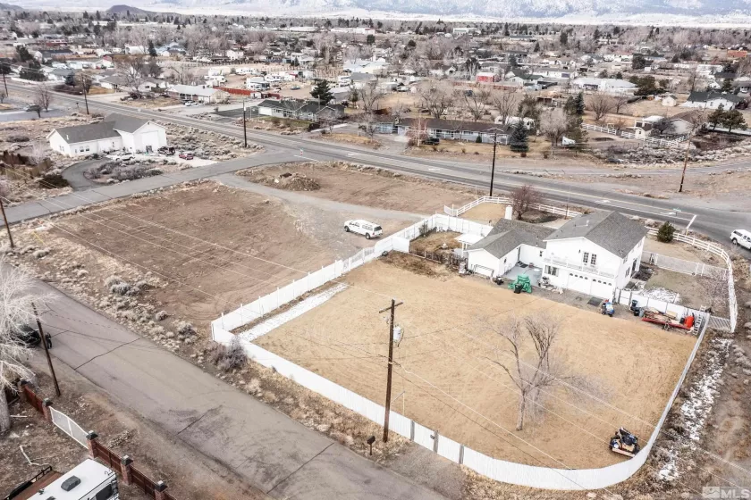 990 Riverview Dr, Gardnerville, Nevada 89460, 4 Bedrooms Bedrooms, ,3 BathroomsBathrooms,Residential,For Sale,Riverview Dr,250001429