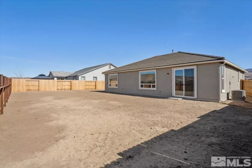 2223 Cloud Berry Dr, Sparks, Nevada 89441, 3 Bedrooms Bedrooms, ,2 BathroomsBathrooms,Residential,For Sale,Cloud Berry Dr,250001436