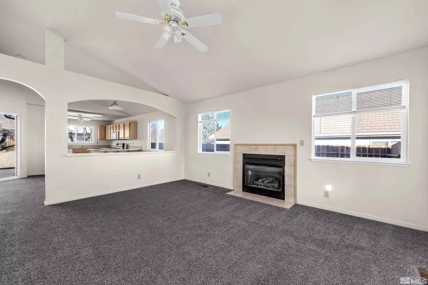 135 Spring Ridge Drive, Sparks, Nevada 89436, 3 Bedrooms Bedrooms, ,2 BathroomsBathrooms,Residential Lease,For Lease,Spring Ridge Drive,250001474