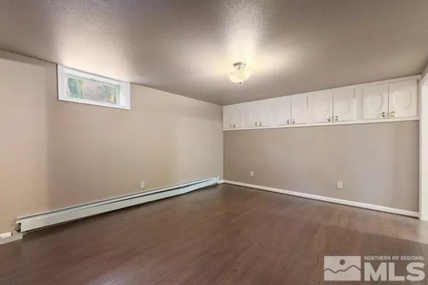 1122 Arlington Avenue, Reno, Nevada 89509, 3 Bedrooms Bedrooms, ,2 BathroomsBathrooms,Residential Lease,For Lease,Arlington Avenue,250001485