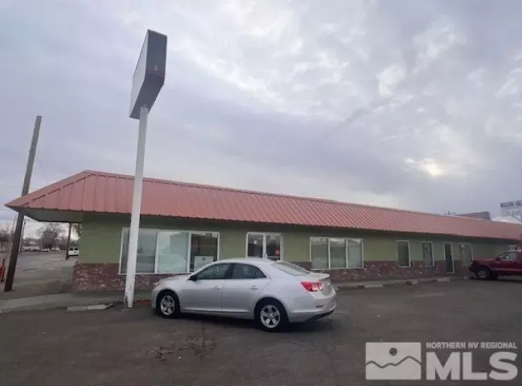 205-209 Goldfield Avenue, Yerington, Nevada 89447, ,Commercial Sale,For Sale,Goldfield Avenue,250001678