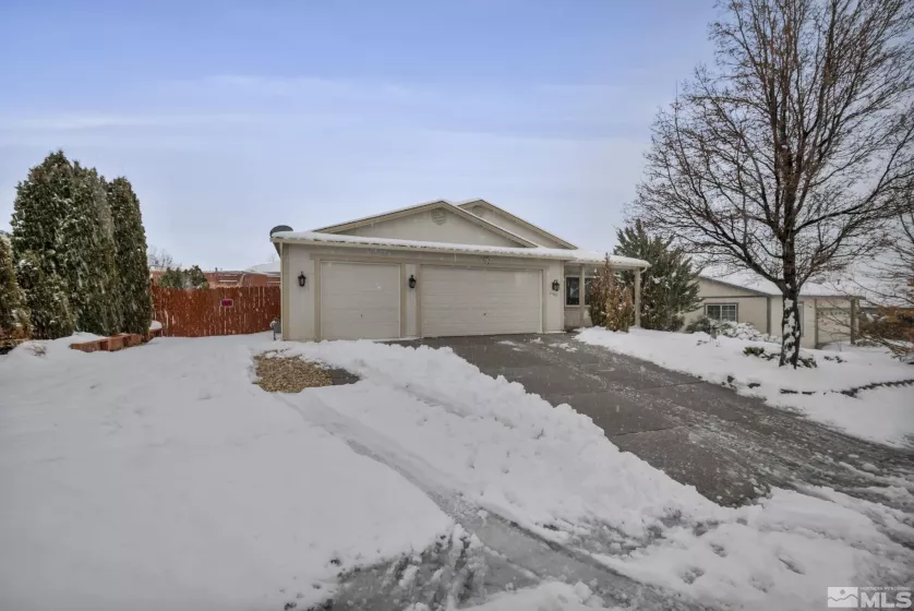 17800 Brushland Dr, Reno, Nevada 89508, 3 Bedrooms Bedrooms, ,2 BathroomsBathrooms,Residential,For Sale,Brushland Dr,250001824