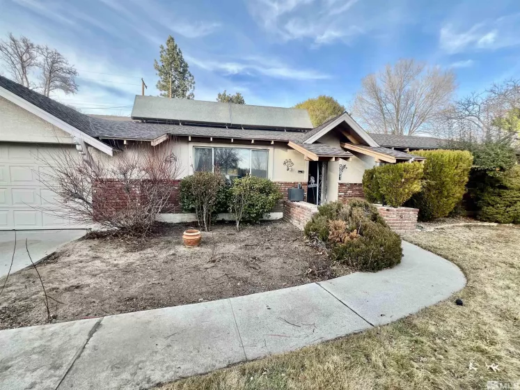 901 Osgood Place, Reno, Nevada 89509, 3 Bedrooms Bedrooms, ,2 BathroomsBathrooms,Residential,For Sale,Osgood Place,250001884