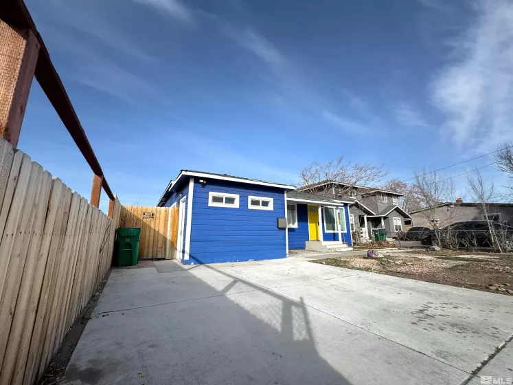 635 Sutro St, Reno, Nevada 89512, 3 Bedrooms Bedrooms, ,2 BathroomsBathrooms,Residential,For Sale,Sutro St,250002083