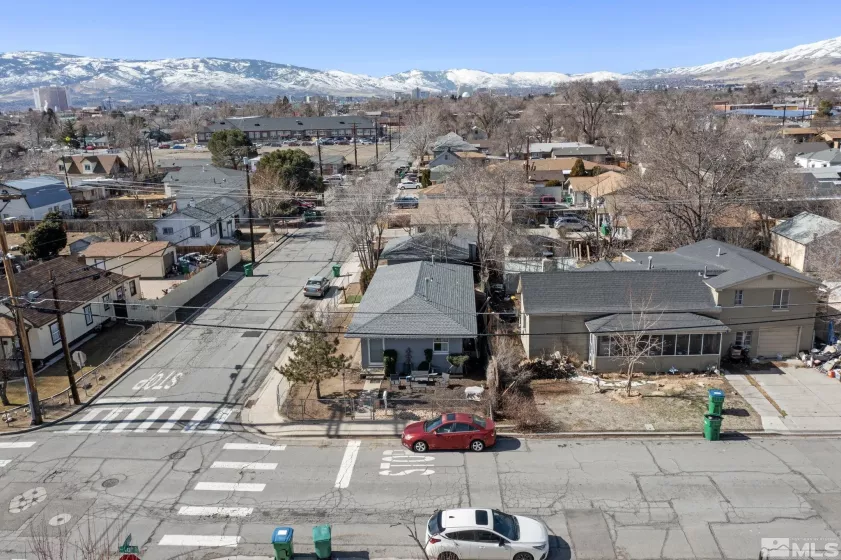 803 10th St, Sparks, Nevada 89431, ,Residential Income,For Sale,10th St,250002303