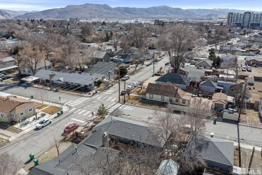 803 10th St, Sparks, Nevada 89431, ,Residential Income,For Sale,10th St,250002303