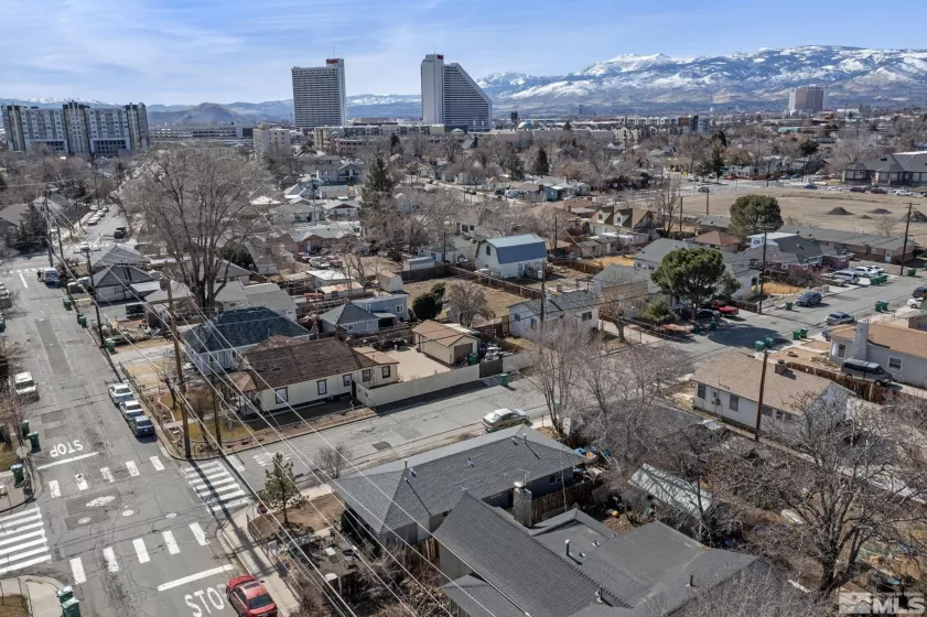 803 10th St, Sparks, Nevada 89431, ,Residential Income,For Sale,10th St,250002303