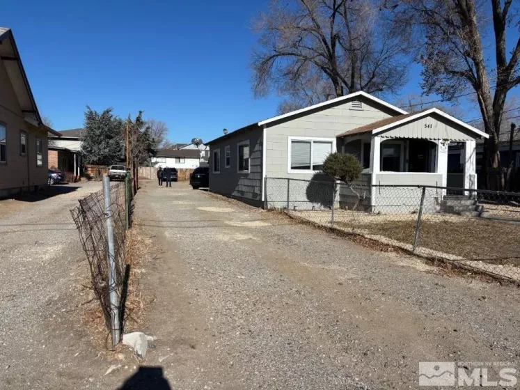 541 Colorado River Blvd, Reno, Nevada 89502, ,Residential Income,For Sale,Colorado River Blvd,250001622