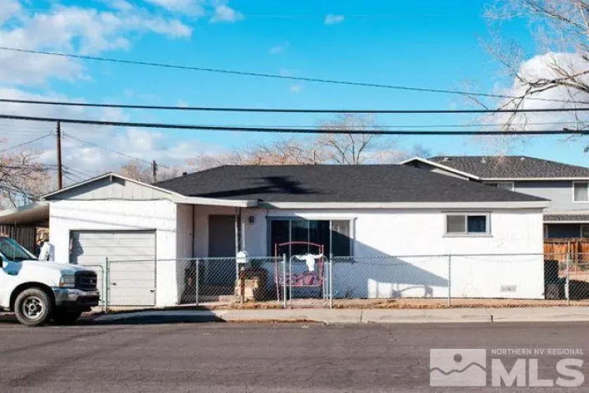 125 125 N Broadway St, Fallon, Nevada 89406, ,Residential Income,For Sale,125 N Broadway St,250002970