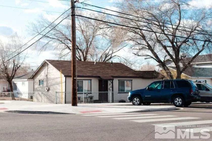 125 125 N Broadway St, Fallon, Nevada 89406, ,Residential Income,For Sale,125 N Broadway St,250002970