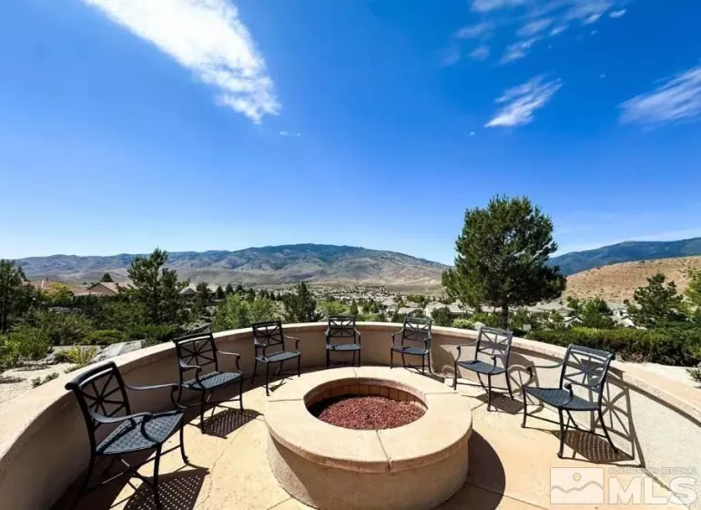 7636 Stone Bluff Way, Reno, Nevada 89523, 3 Bedrooms Bedrooms, ,2 BathroomsBathrooms,Residential Lease,For Lease,Stone Bluff Way,250003021