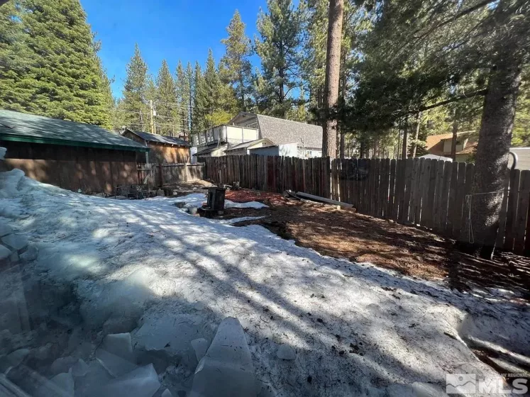 1713 Tionontati St, South Lake Tahoe, Nevada, 3 Bedrooms Bedrooms, ,2 BathroomsBathrooms,Residential,For Sale,Tionontati St,250003088