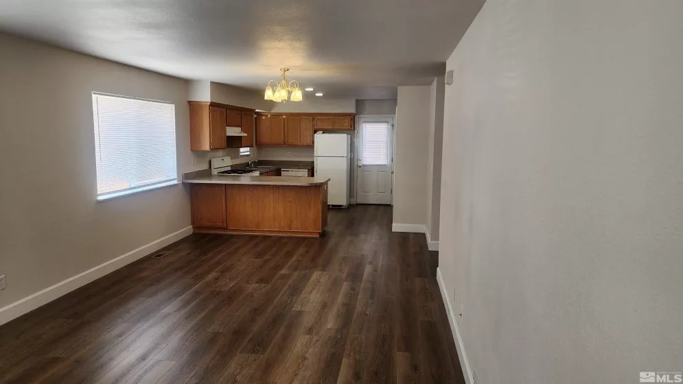 120 Broadway, Fallon, Nevada 89406, 2 Bedrooms Bedrooms, ,1 BathroomBathrooms,Residential Lease,For Lease,Broadway,250003093