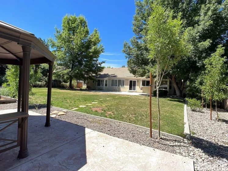 7972 Rusty Rd, Reno, Nevada 89511, 4 Bedrooms Bedrooms, ,2 BathroomsBathrooms,Residential Lease,For Lease,Rusty Rd,250003122