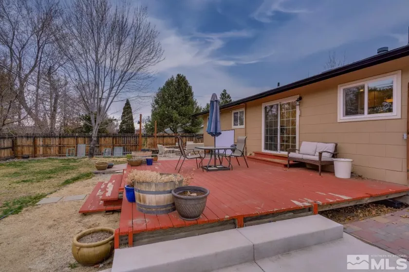 1015 Maplewood Dr., Reno, Nevada, 4 Bedrooms Bedrooms, ,3 BathroomsBathrooms,Residential,For Sale,Maplewood Dr.,250003155