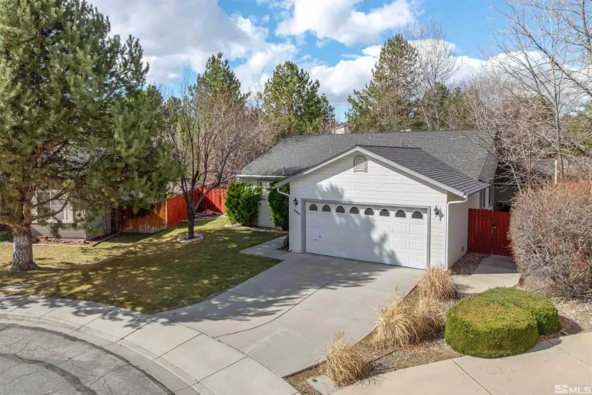 4733 Desert Brush Ct, Sparks, Nevada, 3 Bedrooms Bedrooms, ,2 BathroomsBathrooms,Residential,For Sale,Desert Brush Ct,250003158