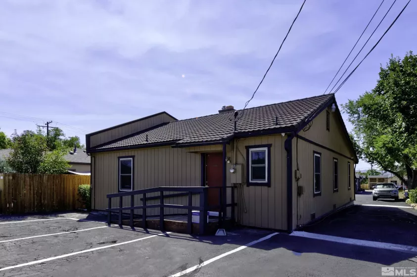 139 Vassar Street, Reno, Nevada 89502, ,Commercial Sale,For Sale,Vassar Street,250003251