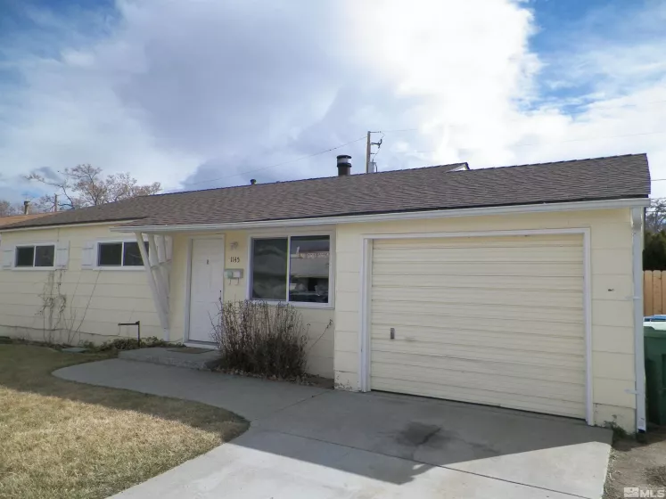 1145 Dodson Way, Sparks, Nevada 89431, 3 Bedrooms Bedrooms, ,1 BathroomBathrooms,Residential,For Sale,Dodson Way,250003270