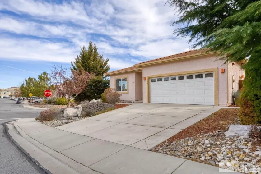 3290 Cityview Terrace, Sparks, Nevada 89431, 3 Bedrooms Bedrooms, ,2 BathroomsBathrooms,Residential,For Sale,Cityview Terrace,250001045