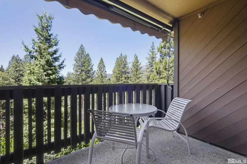 335 Ski Way, Incline Village, Nevada 89451, 1 Bedroom Bedrooms, ,2 BathroomsBathrooms,Residential,For Sale,Ski Way,250003330