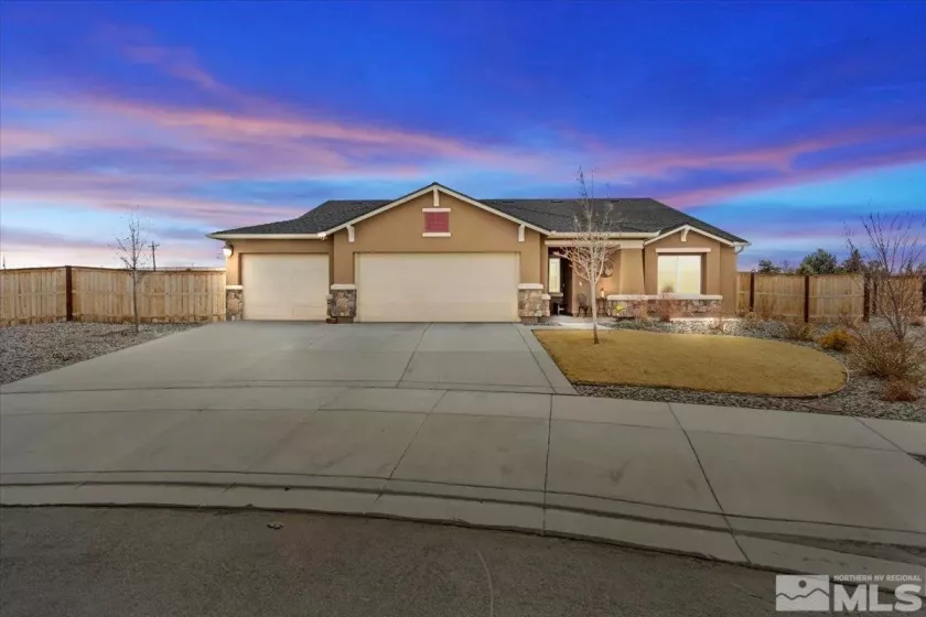 7400 Hundred Acre Dr, Reno, Nevada 89506, 4 Bedrooms Bedrooms, ,3 BathroomsBathrooms,Residential,For Sale,Hundred Acre Dr,250003333