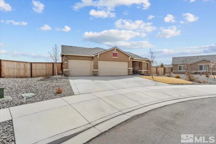 7400 Hundred Acre Dr, Reno, Nevada 89506, 4 Bedrooms Bedrooms, ,3 BathroomsBathrooms,Residential,For Sale,Hundred Acre Dr,250003333