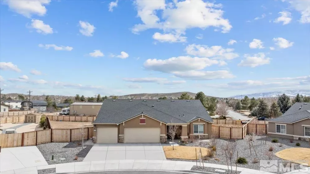 7400 Hundred Acre Dr, Reno, Nevada 89506, 4 Bedrooms Bedrooms, ,3 BathroomsBathrooms,Residential,For Sale,Hundred Acre Dr,250003333